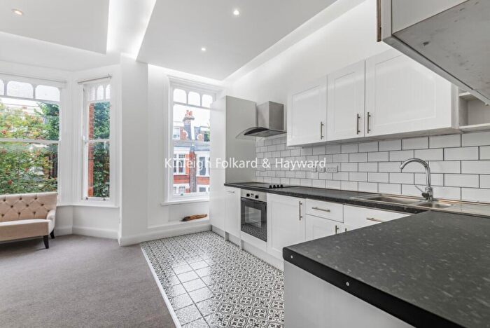 2 Bedroom Apartment To Rent In Northolme Road Highbury, N5