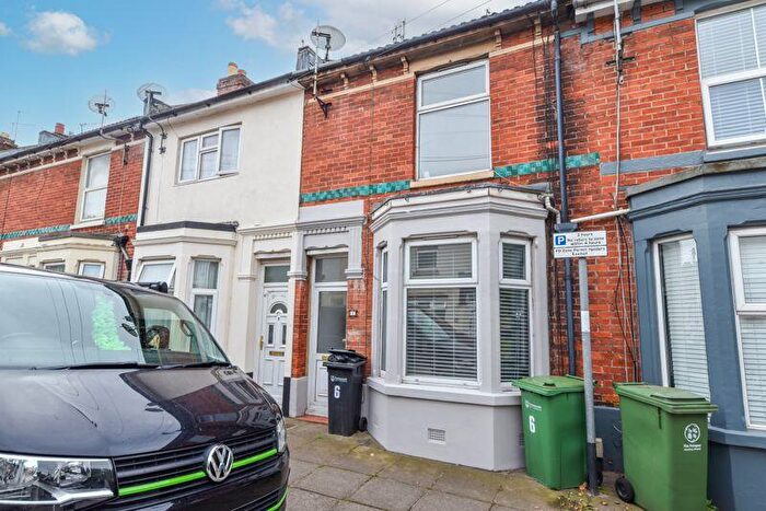 3 Bedroom Terraced House To Rent In Bevis Road, Portsmouth, PO2