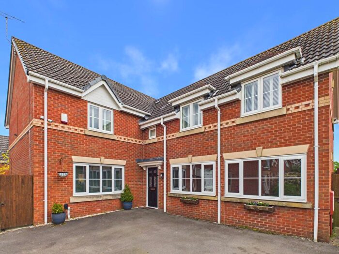 4 Bedroom Detached House For Sale In Old School Drive, Edwinstowe, Mansfield, NG21