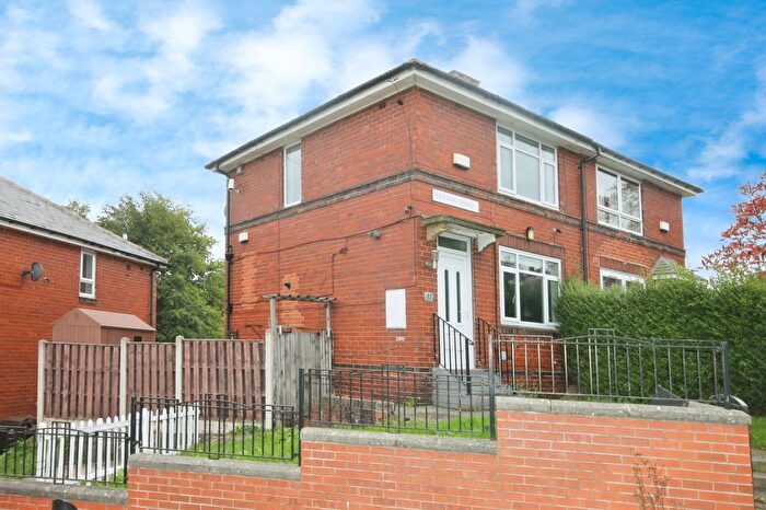 2 Bedroom Semi-Detached House To Rent In Benson Road, Wybourn, Sheffield, S2