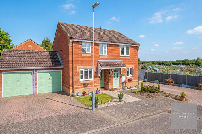 2 Bedroom Semi Detached House For Sale In Appletree Lane, Roydon, Diss, IP22