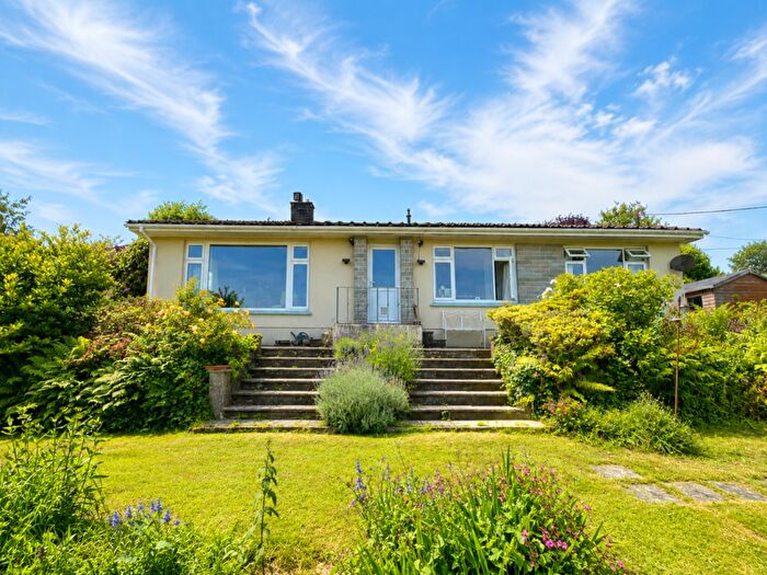 3 Bedroom Detached Bungalow For Sale In The Uplands, Lostwithiel, Cornwall, PL22