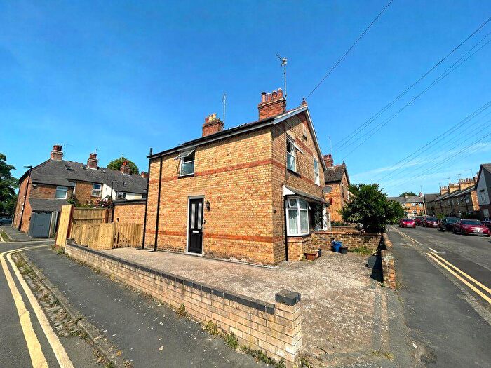 2 Bedroom Semi-Detached House To Rent In Stanley Street, Stamford, PE9