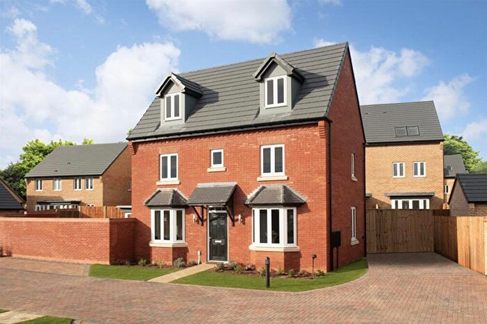 4 Bedroom Detached House For Sale In Campion Grove, Priors Hall Park, NN17