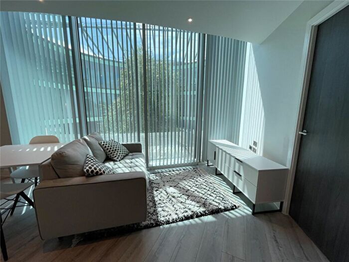 1 Bedroom Apartment To Rent In Thames Valley, Wokingham Road, Bracknell, Berkshire, RG42