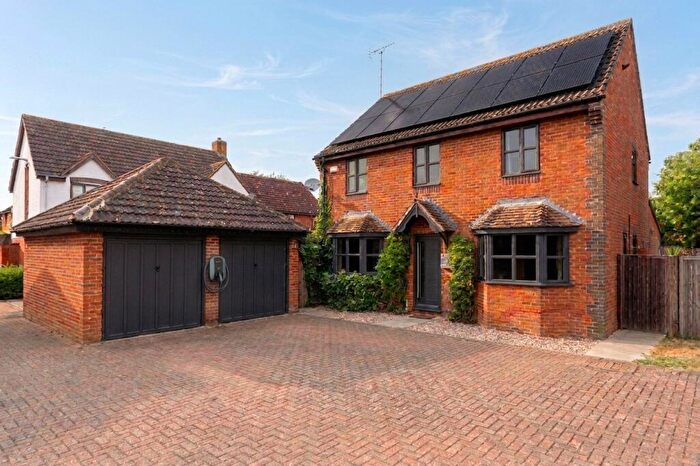 4 Bedroom Detached House For Sale In Bowling Leys, Middleton, Milton Keynes, MK10