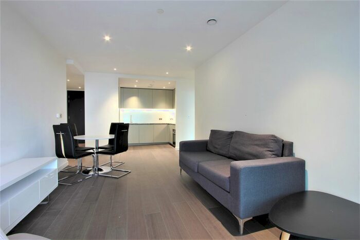 2 Bedroom Flat To Rent In Cutter Lane, London, SE10