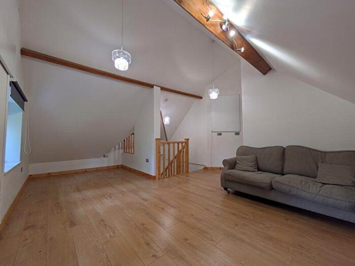 1 Bedroom Flat To Rent In Derby Road, Nottingham, NG7