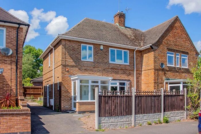 3 Bedroom Semi-Detached House To Rent In Sunnyside Road, Beeston, Nottingham, NG9