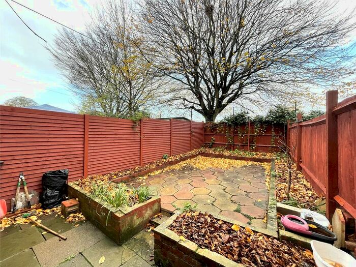 4 Bedroom Terraced House To Rent In Lovell Road, Souhall, UB1