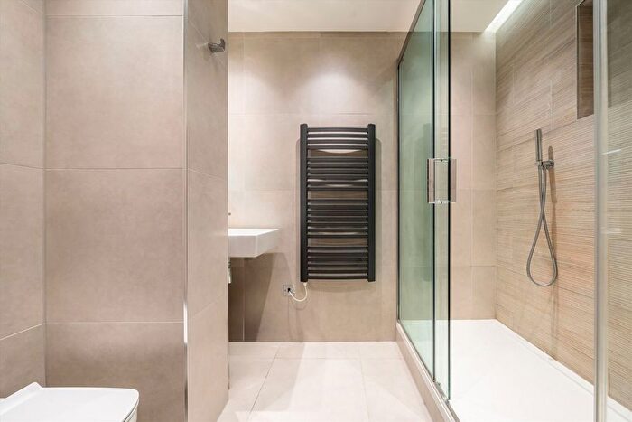 1 Bedroom Flat For Sale In Chancery Lane, Chancery Lane, WC2A