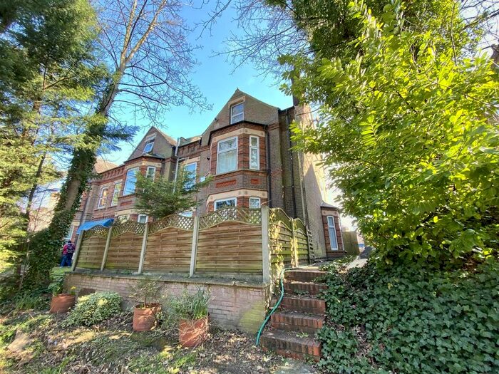 2 Bedroom Flat To Rent In London Road, Luton, LU1