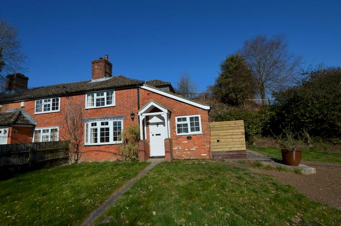 2 Bedroom Cottage To Rent In Worldham Hill, East Worldham, Alton, GU34