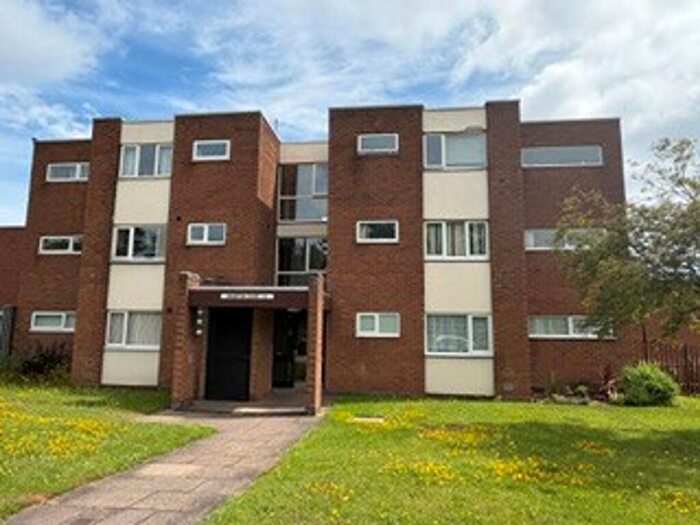 2 Bedroom Property To Rent In North Park Road, Knighton Court, B23