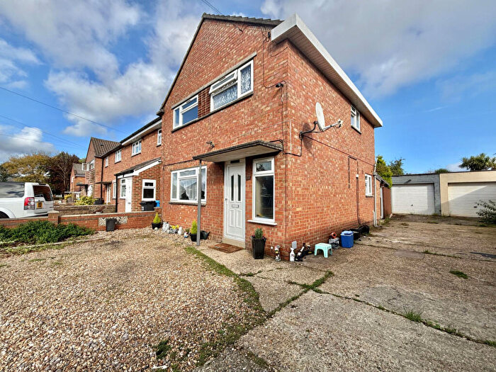 3 Bedroom End Of Terrace House For Sale In Middlebere Crescent, Poole, BH16