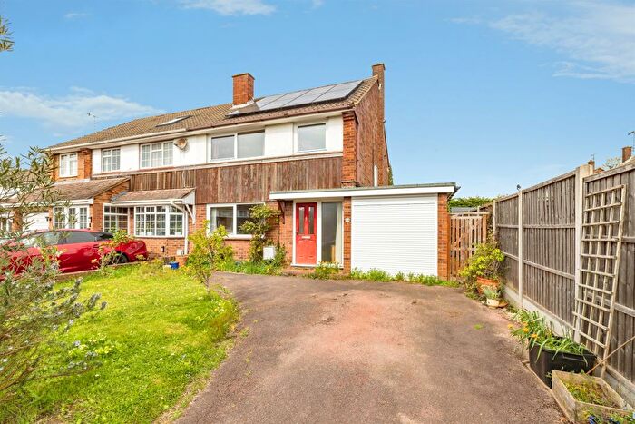 3 Bedroom Semi-Detached House For Sale In Farm Way, Bushey, WD23