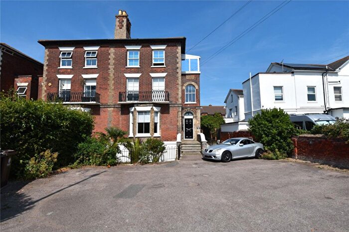 2 Bedroom Flat For Sale In Cliff Road, Dovercourt, Harwich, Essex, CO12