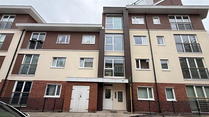 1 Bedroom Flat For Sale In Basire Street, London, N1