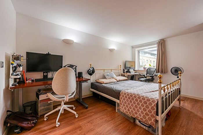 2 Bedroom Flat To Rent In Building, Argyll Road, Woolwich, London, SE18