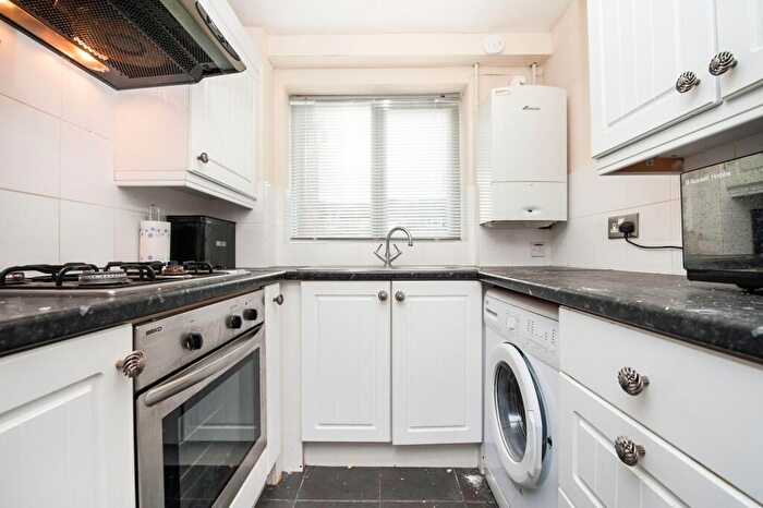 1 Bedroom House To Rent In Somergate Road, Cheltenham, GL51