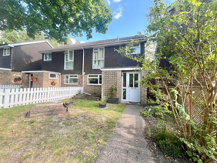 3 Bedroom Semi-Detached House To Rent In Inglewood Avenue, Camberley, GU15