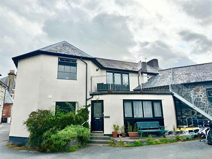 4 Bedroom Apartment For Sale In Old Tannery, Llanrwst, LL26