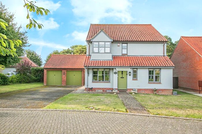4 Bedroom Detached House For Sale In The Glebe, Sudbury Road, Lavenham, Sudbury, CO10