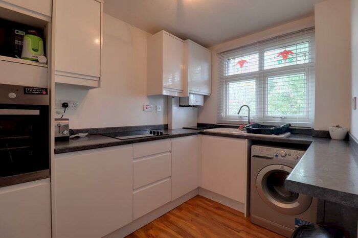 1 Bedroom Apartment To Rent In Edison Road, Stafford, ST16