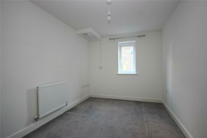 2 Bedroom Apartment To Rent In Snowdrop Drive, Emersons Green, Bristol, BS16