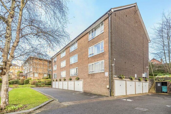 1 Bedroom Flat To Rent In Moat Lodge, Harrow On The Hill, HA1