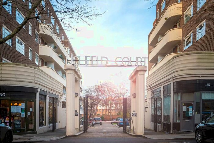 2 Bedroom Flat To Rent In Lichfield Court, Sheen Road, Richmond, Surrey, TW9