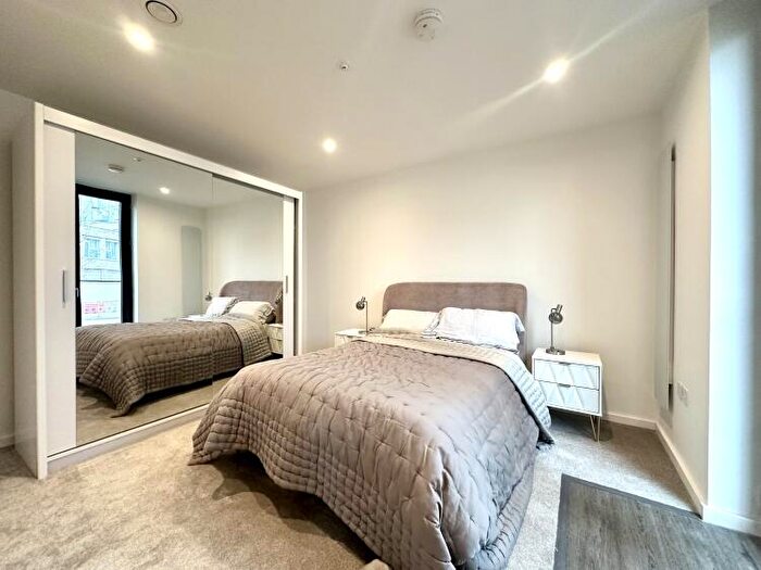 2 Bedroom Apartment For Sale In Uptown, Graphene Building Manchester, M3