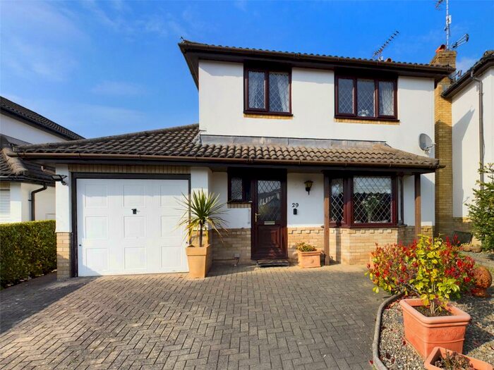 4 Bedroom Detached House For Sale In Plas Derwen View, Abergavenny, Monmouthshire, NP7