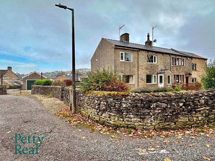 3 Bedroom Semi-Detached House For Sale In Waller Hill, Foulridge, Colne, BB8