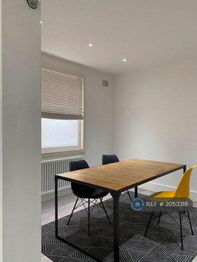 2 Bedroom Flat To Rent In Newton Road, London, NW2