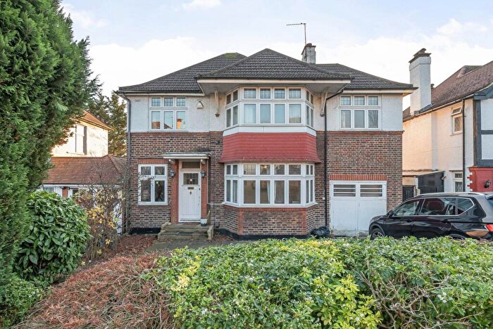 4 Bedroom Detached House For Sale In The Crossways, Wembley Park, Wembley, HA9