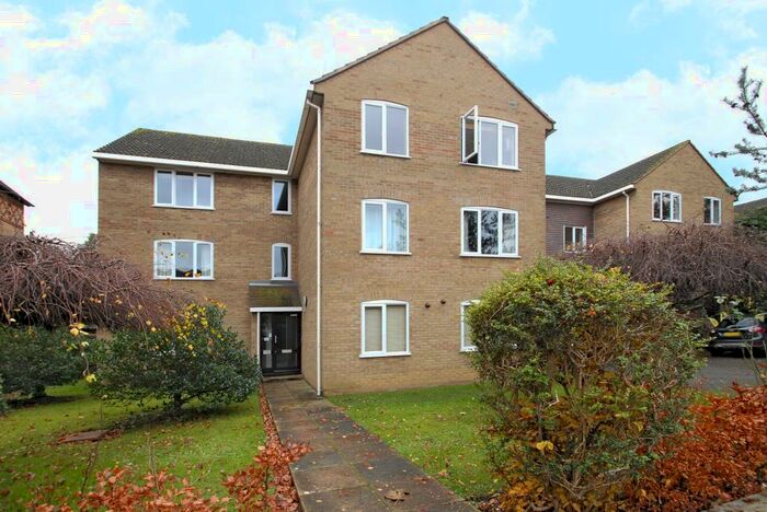 2 Bedroom Apartment To Rent In Hernes Road, Summertown, OX2