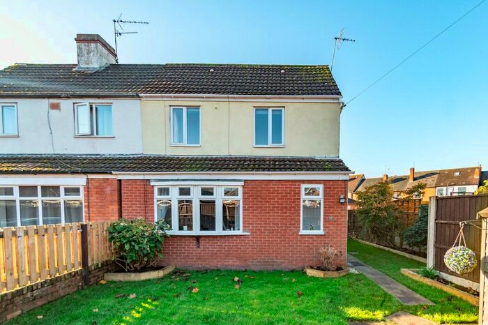 2 Bedroom Semi-Detached House To Rent In Water Street, Kingswinford, West Midlands, DY6