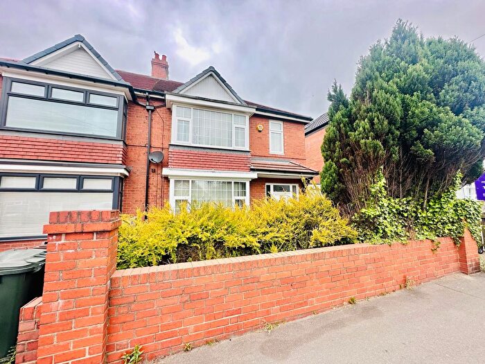 3 Bedroom Semi-Detached House To Rent In Two Ball Lonnen, Newcastle Upon Tyne, NE4