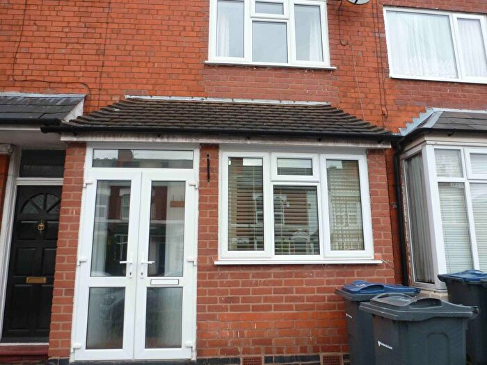 2 Bedroom House To Rent In Hampton Court Road, Harborne, B17