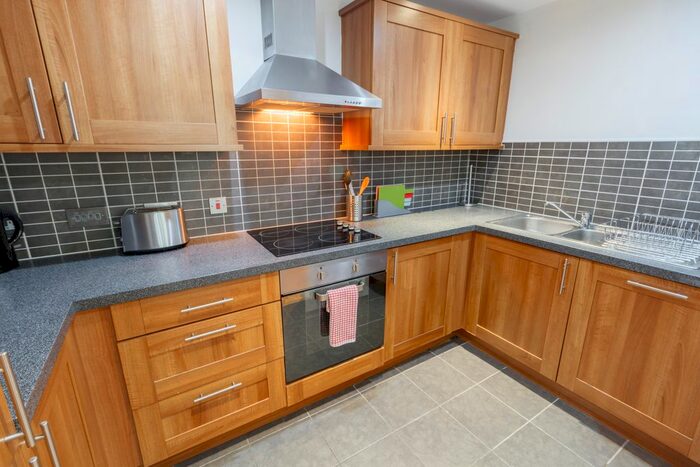 2 Bedroom Flat To Rent In Marlborough Street, Liverpool, L3