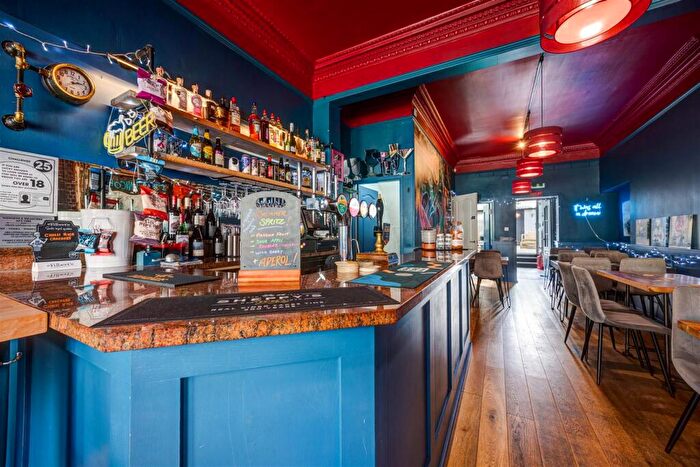 2 Bedroom Restaurant Retail Property / Shop For Sale In Albion House, Ingleton, LA6