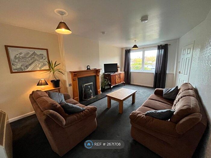 2 Bedroom Terraced House To Rent In Ruthven Road, Inverness, IV2