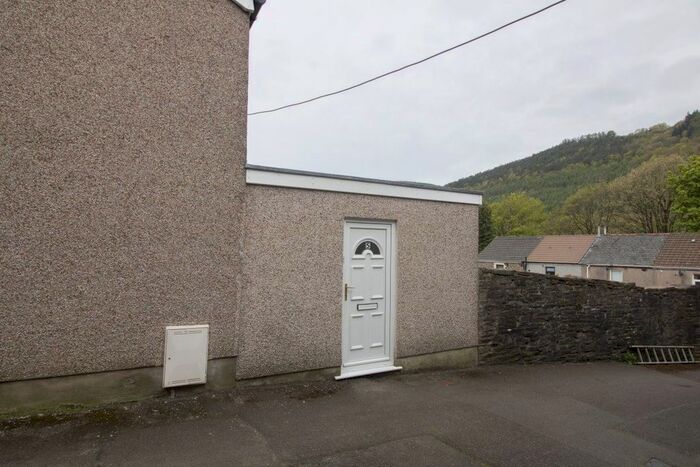 2 Bedroom Property To Rent In Vine Street, Abercarn, Newport, NP11