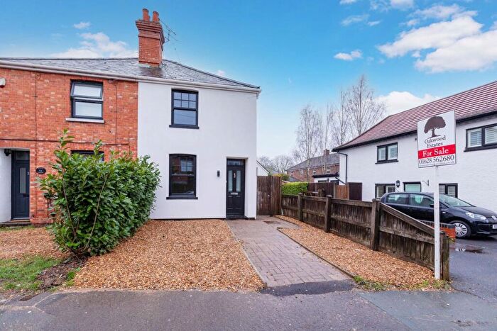 2 Bedroom Semi Detached House For Sale In North Town Road, Maidenhead, SL6