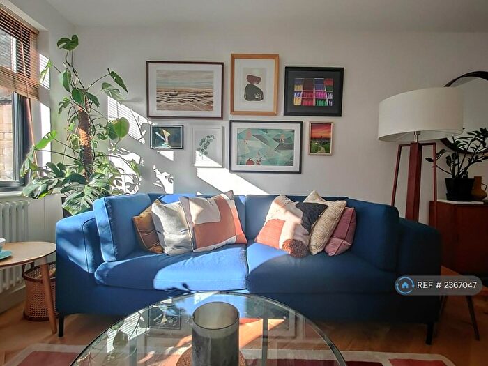 1 Bedroom Flat To Rent In Mortimer Crescent, London, NW6