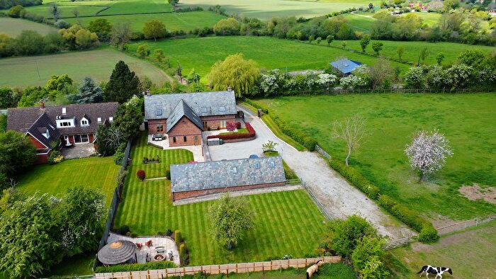 5 Bedroom Detached House For Sale In Fosse Way Stretton On Dunsmore Rugby, Warwickshire, CV23