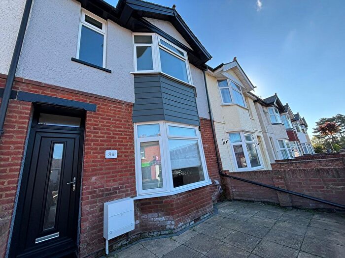 3 Bedroom Property To Rent In Junction Road, Totton, Southampton, SO40