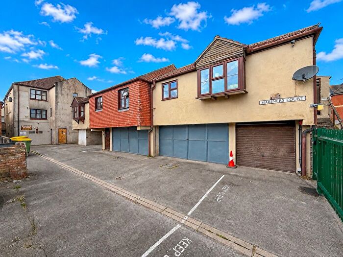 1 Bedroom Flat For Sale In Mariners Court, Mariners Close, Bridgwater, Somerset, TA6