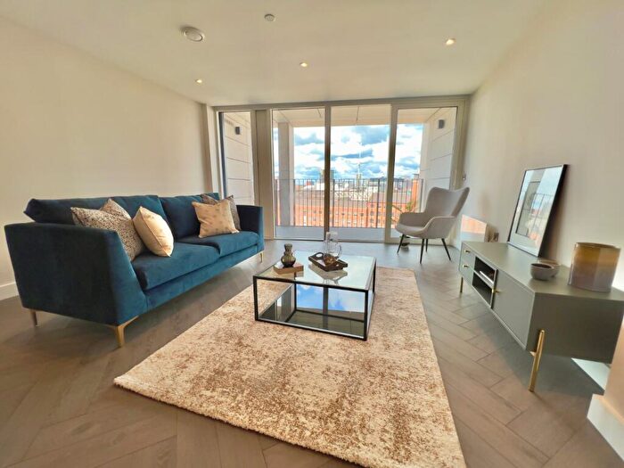 2 Bedroom Flat To Rent In Castle Wharf, A Chester Road, Deansgate, Manchester, M15